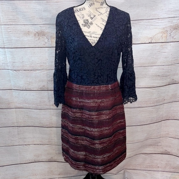 Nanette Lepore Dress Lace Sleeves Tweed Metallic Skirt Section V-neck Size 10 - Picture 2 of 11